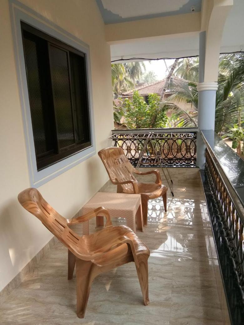 Shirley'S Guest House Majorda Luaran gambar