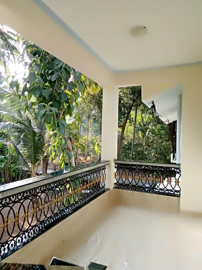 Shirley'S Guest House Majorda Luaran gambar