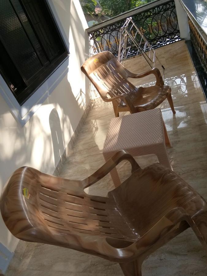 Shirley'S Guest House Majorda Luaran gambar